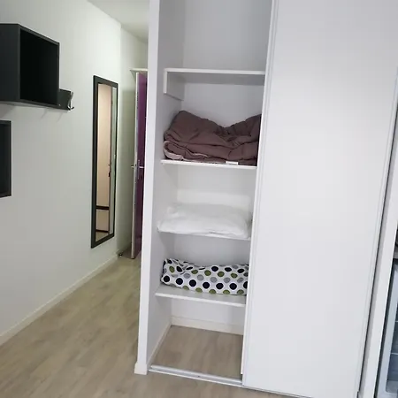Nemea Euroteleport Aparthotel