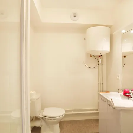Résidence Nemea Eurotéléport Apartahotel 4*